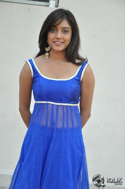 Vithika-Sheru-at-Paddanandi-Premalo-Mari-Movie-First-Look-Launch